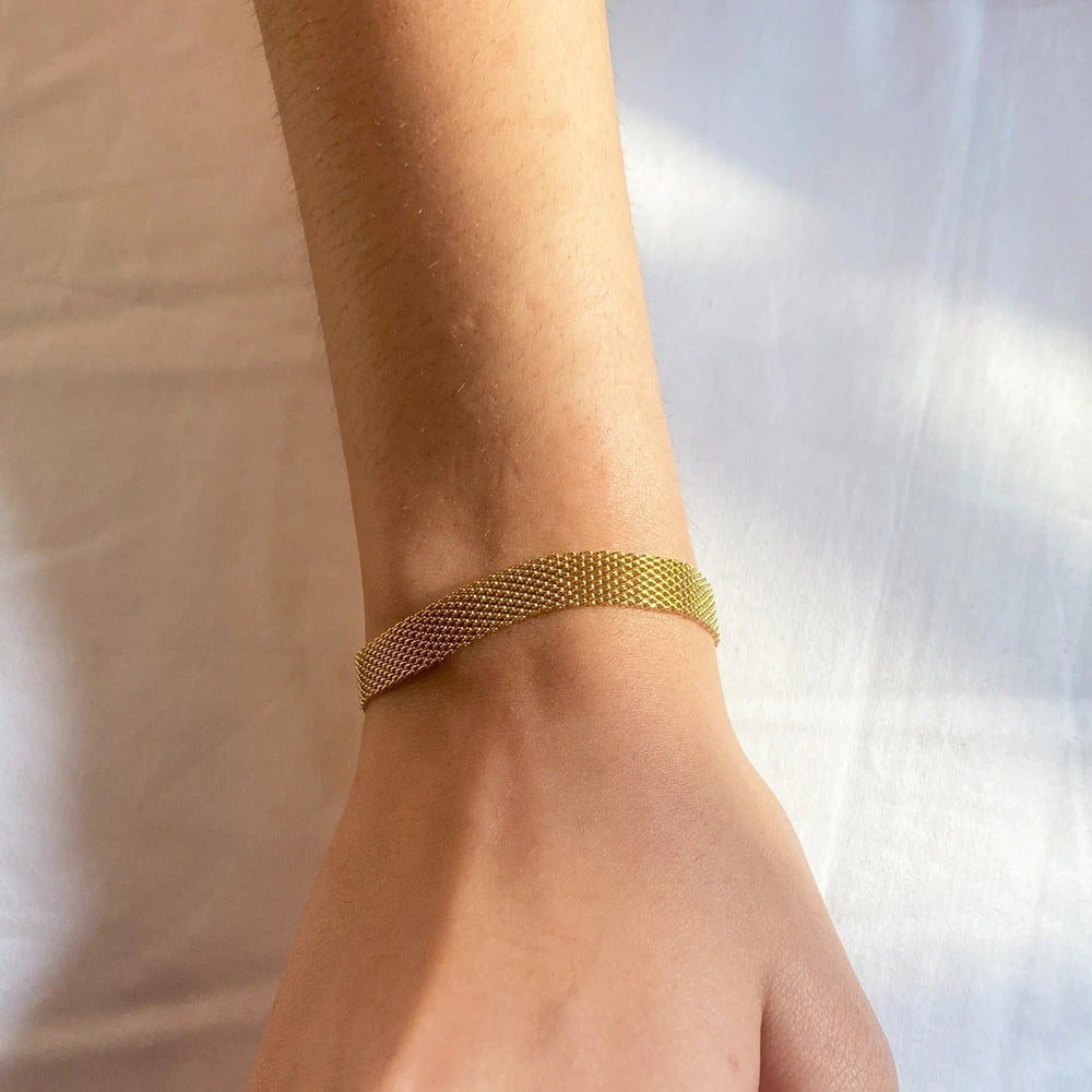 Gouden mesh armband