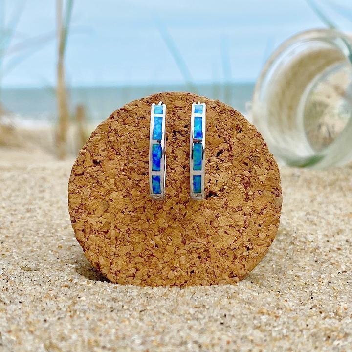 Blauwe Oceanische Opaal Oorbellen in Zilver