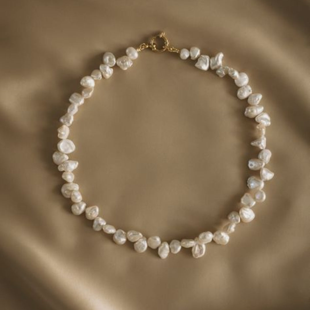 Fijne parelketting