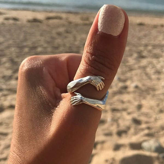 Verstelbare zilveren ring "Hug"