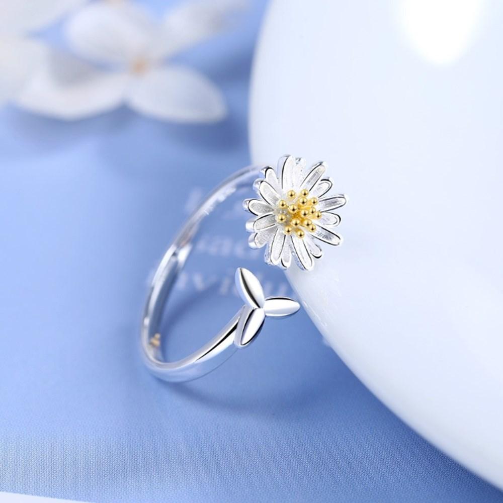 Verstelbare zilveren ring met bloem